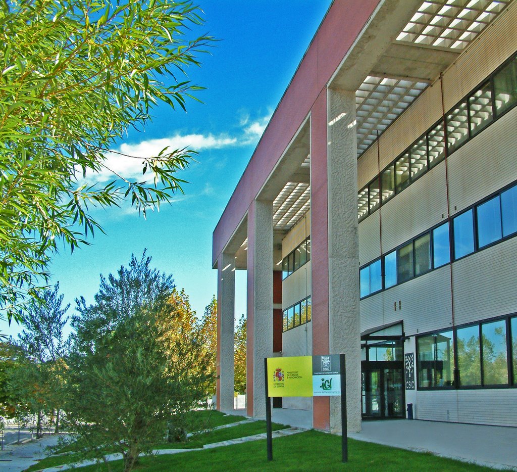 Fachada del Instituto de Cerámica y Vidrio